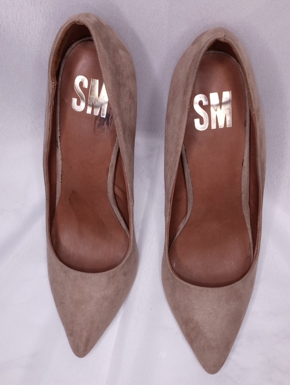 Steve Madden Taupe Suede Pointed Toe Pumps
